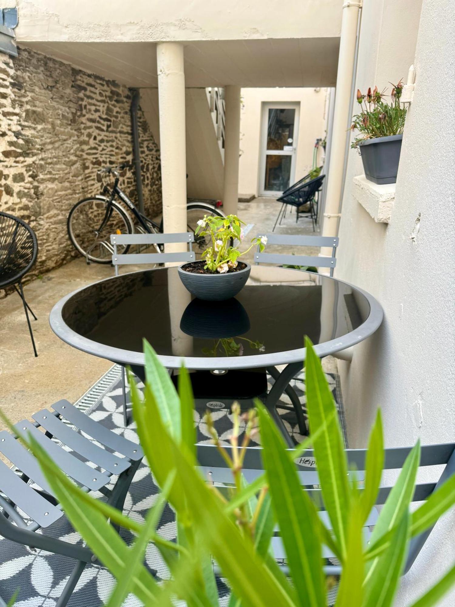 Suite Au Grand Air Châteauneuf-du-Faou Exteriör bild