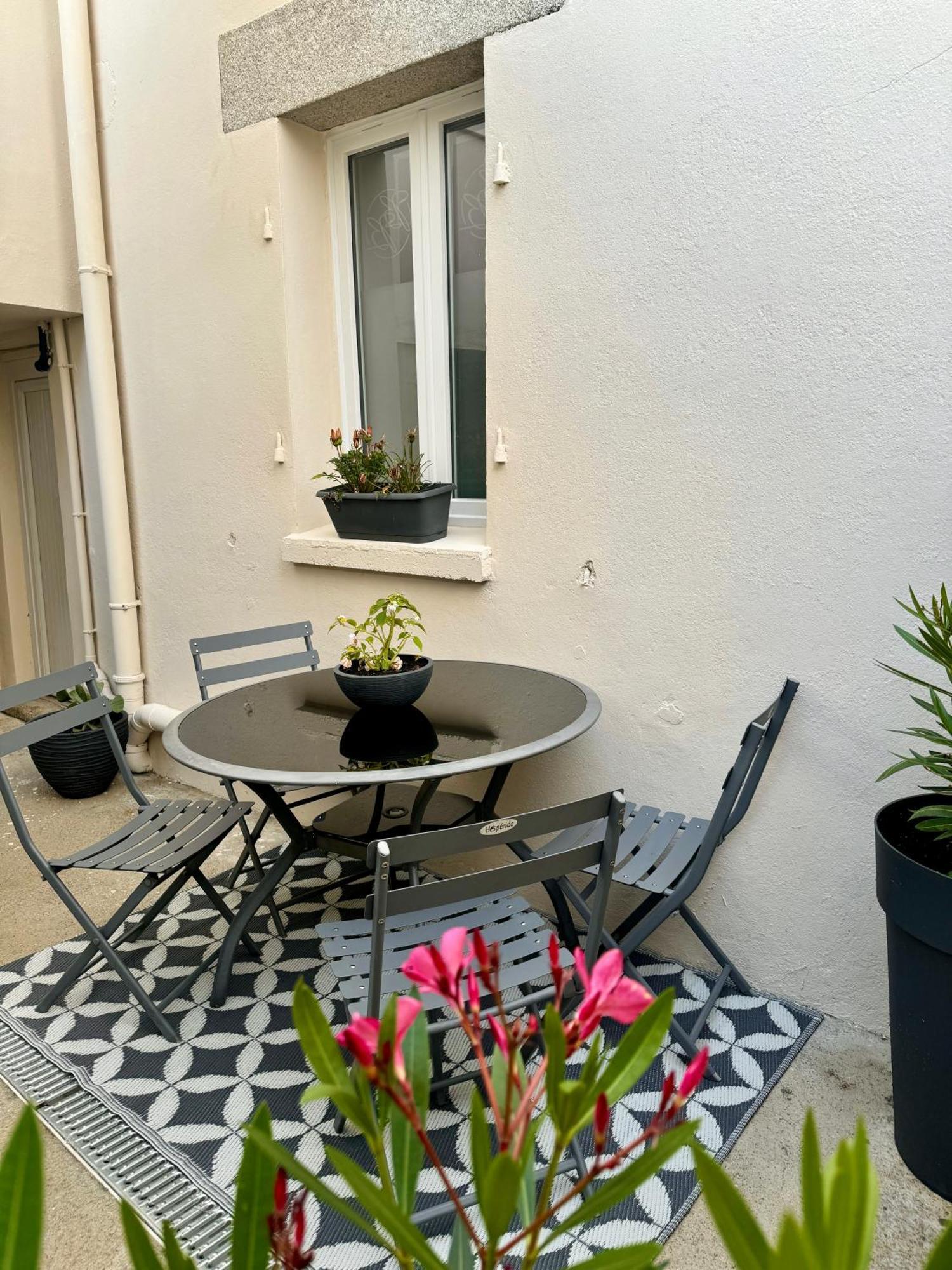Suite Au Grand Air Châteauneuf-du-Faou Exteriör bild